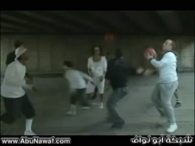 فيديو + صور : واقول ليه مايطلعون من بيتهم
