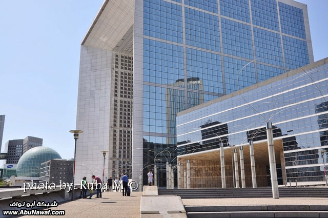 رحلتي الى Arc de la Defense بباريس