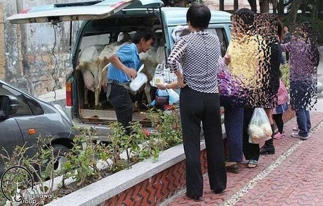 صور + فيديو : ياشين المزح الثقيل + بيع الحليب بالصين